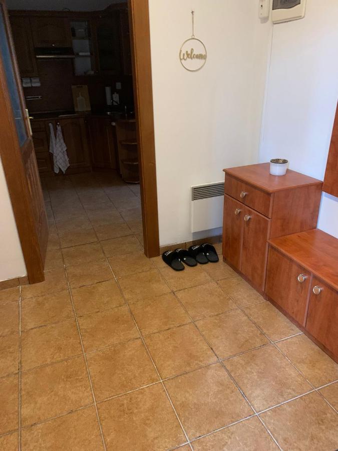 Prostorny Apartman Pro 4 Osoby V Beskydech Appartement Kunčice pod Ondřejníkem Buitenkant foto